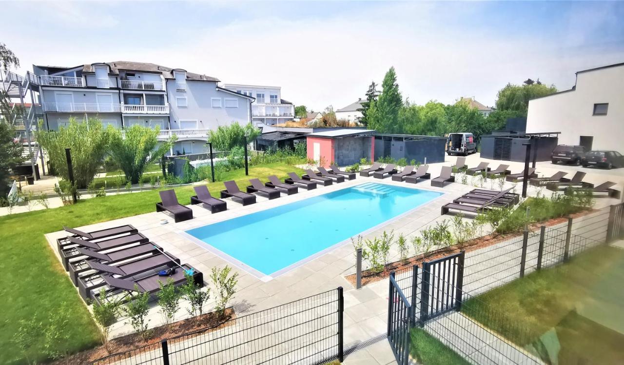 Spa Residenz Neusiedl Appartments ノイジードル・アム・ゼー エクステリア 写真